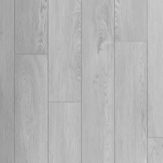 Cool grey vinyl planks laid in a staggered run, printed with a soft washed oak grain.